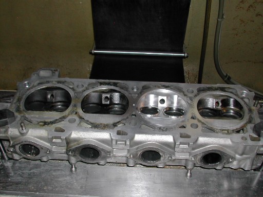 4451ASR Head Mount on Bed of mill.